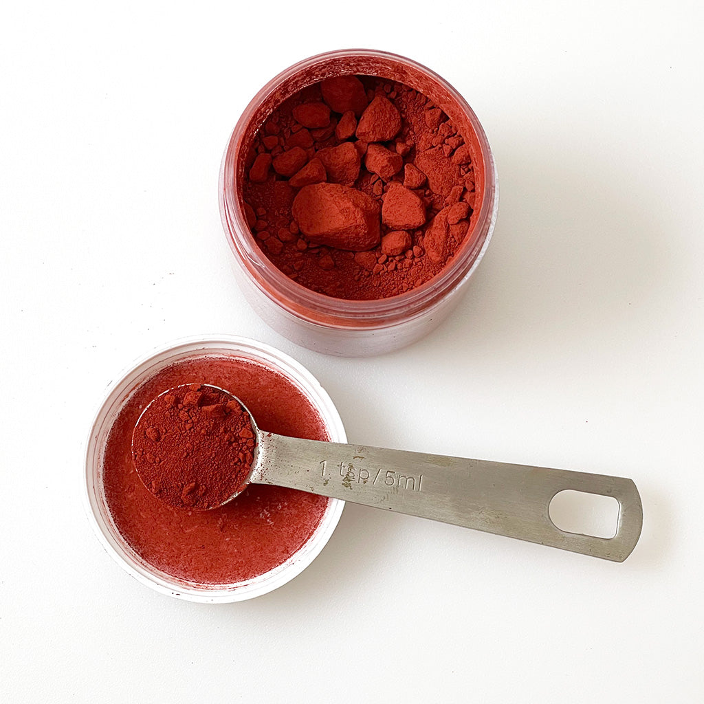 画材 Okinawan Red Earth Coarse Pantheon Red Earth Sample – Zia Tile